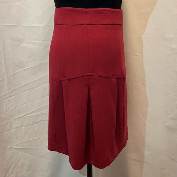 Ricki’s Skirt in Red - Picture 4 of 10